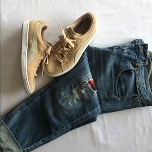 Suede PUMA sneakers